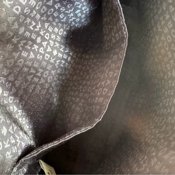 Kate Spade Larchmount Ave Tori Logo Crossbody. LIKE NEW!! - Picture 5 of 10